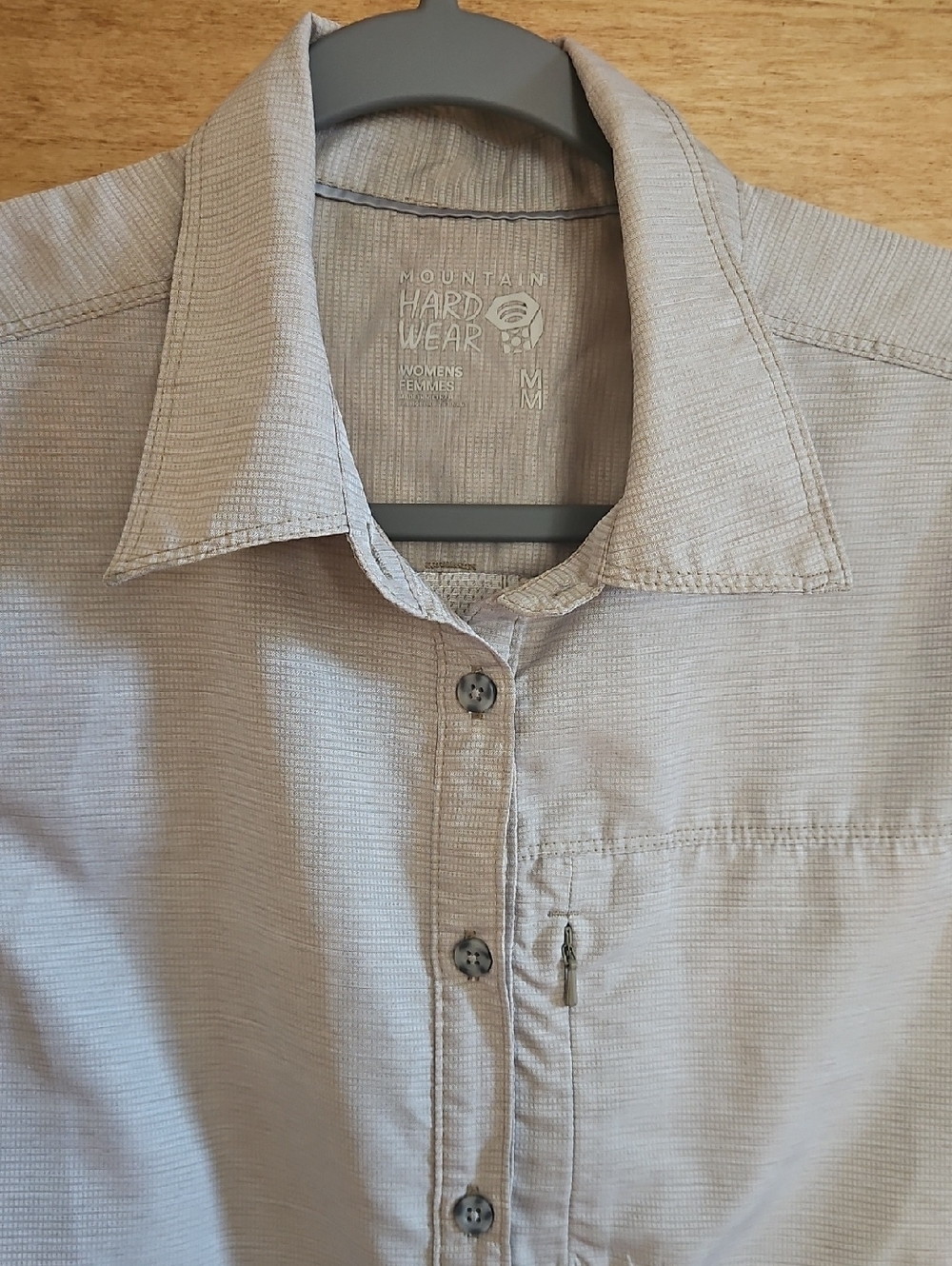 Mountain Hardwear Button Down, M - Picture 3 of 6